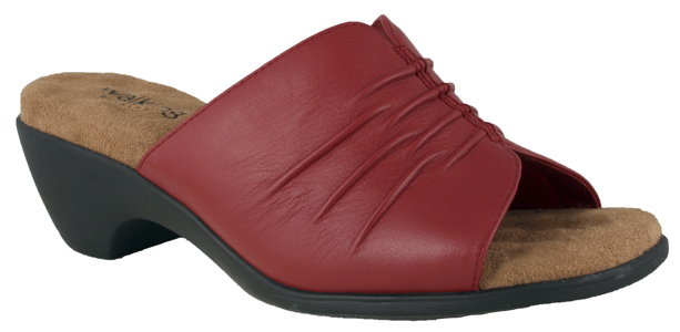 PLEAT, RED LEATHER